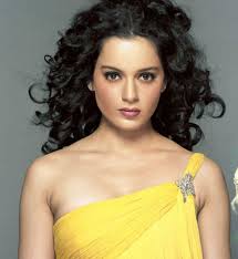 আমির খানের সন্তানকে কেন মুসলিম হতেই হবে, প্রশ্ন কঙ্গনার