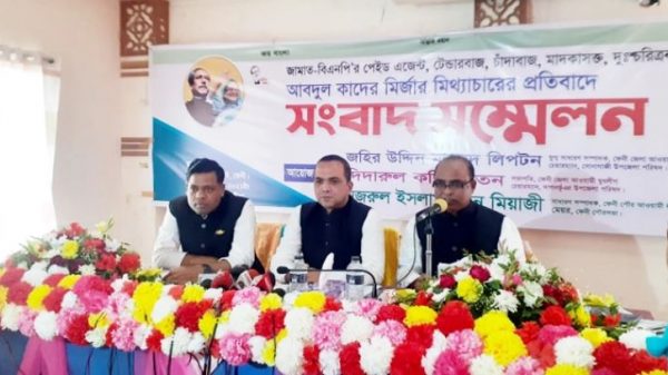 কাদের মির্জা বিএনপি-জামায়াতের পেইড এজেন্ট