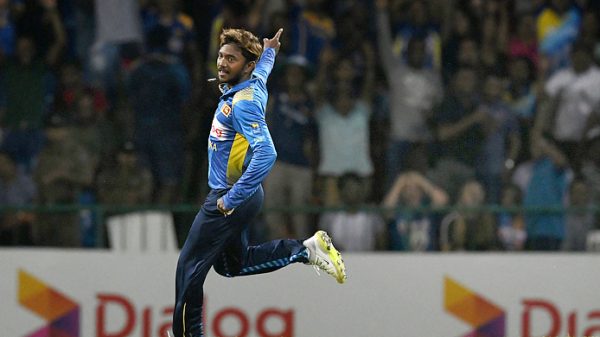 হ্যাটট্রিকের পর হজম করলেন টানা সাত ছক্কা