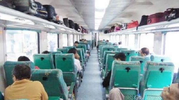 ১১ আগস্ট থেকে চলবে ট্রেন, বিক্রি হবে অর্ধেক টিকিট