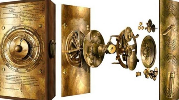 পৃথিবীর প্রাচীনতম কম্পিউটারের রহস্য উন্মোচন