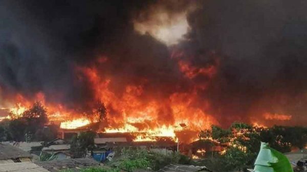 ​উখিয়ায় রোহিঙ্গা ক্যাম্প সংলগ্ন বাজারে আগুন, নিহত ৩