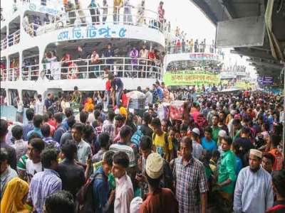 সদরঘাট: স্বাস্থ্যবিধি আছে, স্বাস্থ্যবিধি নেই!