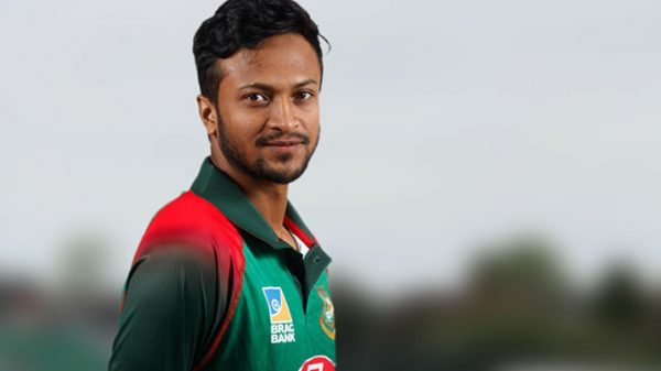 আইসিসির ‘মাস সেরা’ খেলোয়াড়ের মনোনয়ন পেলেন সাকিব