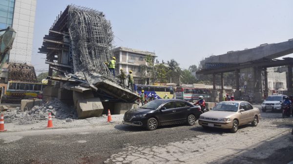 ৯ ঘণ্টার ব্যবধানে বিআরটি প্রকল্পের দুই জায়গায় ধস