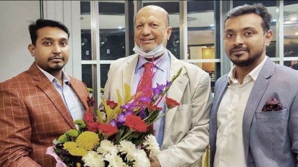 প্রিয় কর্মস্থলে শেষবার এলেন আব্দুল মতিন খসরু