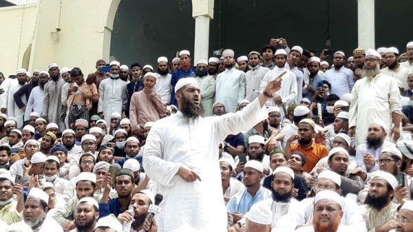 হেফাজত-সরকার সম্পর্ক, সমঝোতা নাকি দ্বন্দ্ব?