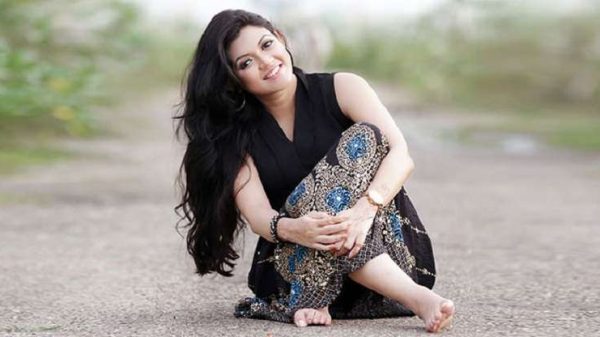 মা হলেন আয়নাবাজির নাবিলা