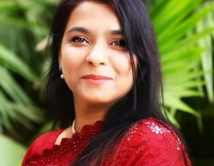 রাজধানীতে আ.লীগ নেত্রীকে কুপিয়ে হত্যা