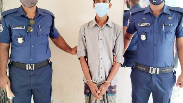 আগৈলঝাড়ায় মাদক মামলার সাজাপ্রাপ্ত আসামী গ্রেপ্তার