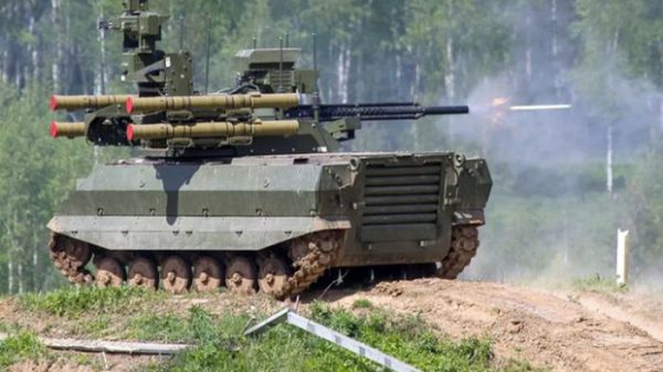 অটোনমাস ওয়ার রোবটের গণ উৎপাদন শুরু করেছে রাশিয়া