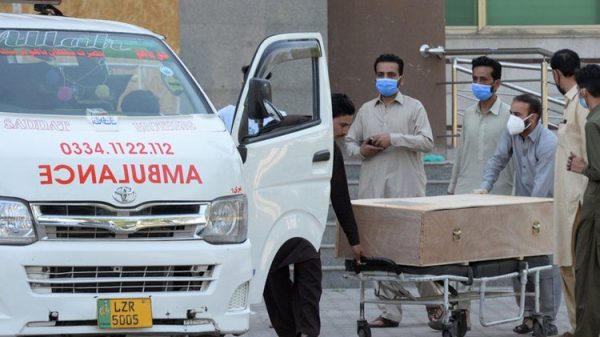 কাবুলের স্কুলে বিস্ফোরণ, নিহত কমপক্ষে ৪০