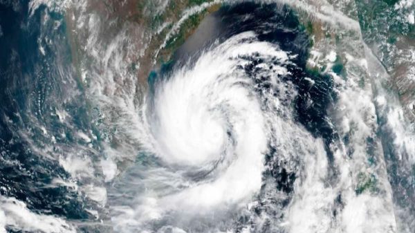 ইয়াস: নিম্নচাপ রূপ নিল ঘূর্ণিঝড়ে