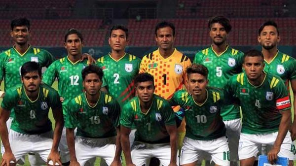 জাতীয় ফুটবল দল ঘোষণা