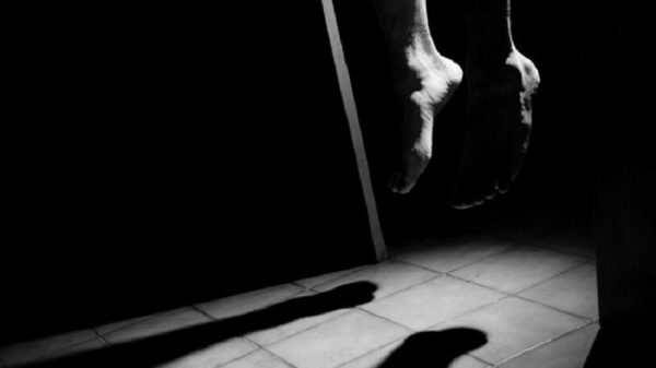 কুষ্টিয়ায় মা–ছেলের ঝুলন্ত লাশ উদ্ধার