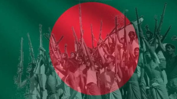 বাংলাদেশ এখন কোন্‌ পথে হাঁটবে?