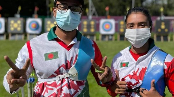 বিশ্বকাপ ফাইনালে রোমান-দিয়া