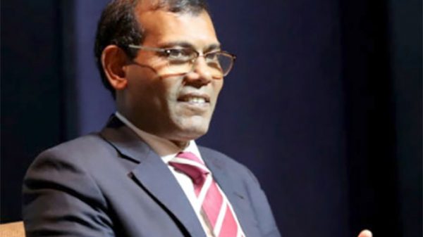 বোমা হামলায় আহত মালদ্বীপের সাবেক প্রেসিডেন্ট নাশিদ