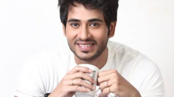 গুণ্ডারা মাথায় বন্দুক ঠেকিয়েছে: হিরণ চ্যাটার্জী