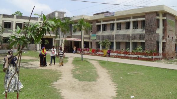 মোংলায় নেই পর্যাপ্ত অক্সিজেন আইসিইউ আইসোলেশন