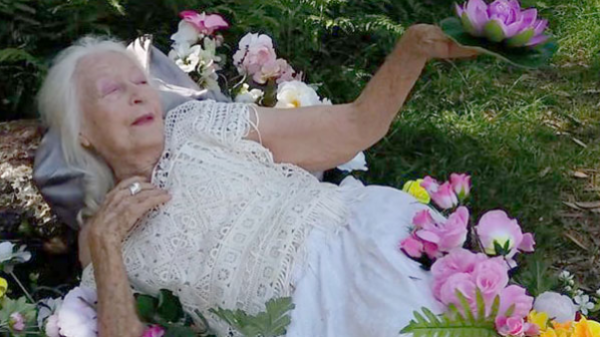 ১০৬ বছর বয়সেও নৃত্যশিল্পী!