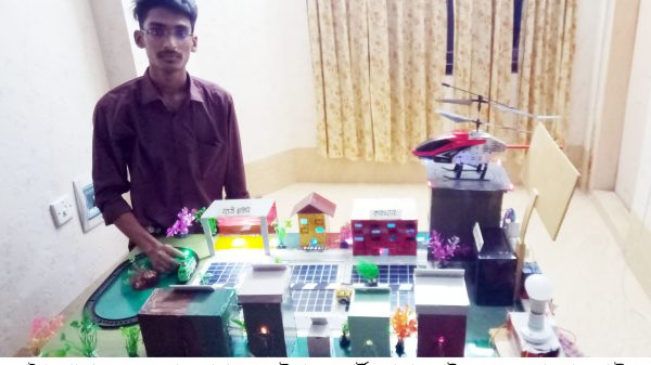 বিদ্যুৎ উৎপাদনে স্মার্ট সোলার হাইওয়ে পাওয়ার প্লান্ট উদ্ভাবন করলো কলেজ ছাত্র সাহান