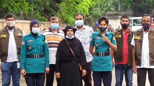 দ্বিতীয় বিয়ে করায় স্বামীকে ছয় টুকরো করেন প্রথম স্ত্রী