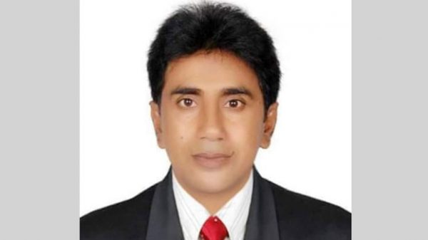 যুবলীগ সভাপতির বিরুদ্ধে চুরির মামলা