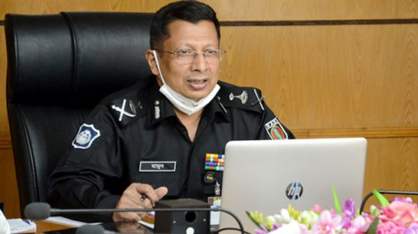 পাড়া-মহল্লায় আজ থেকেই বিশেষ অভিযান চালাবে র‍্যাব