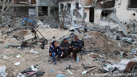 ওয়েস্ট ব্যাঙ্ক নিয়ে নতুন বিতর্ক, ইহুদি বসতি সরিয়ে হচ্ছে সেনা ছাউনি