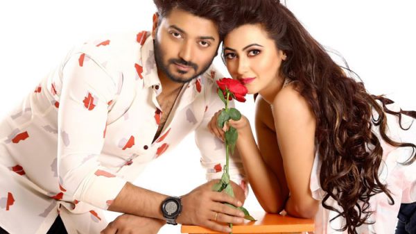 কাজী হায়াতের অনুদানের ছবিতে বাপ্পি ও মিতু