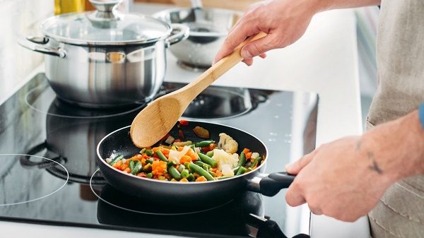 ঘরে বসে রান্না শিখুন অ্যাপসে