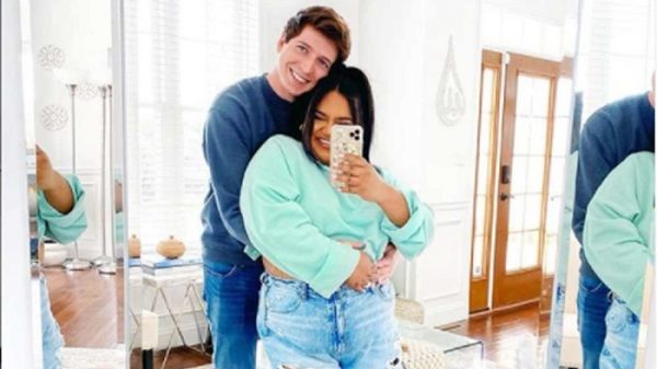 ভার্চুয়াল জগত কাঁপাচ্ছেন কোটিপতি ইউটিউবার নাবিলা