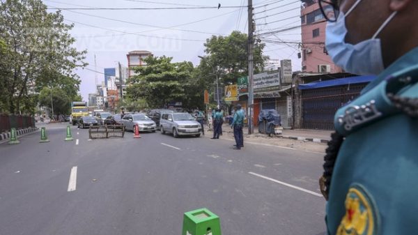 বিধিনিষেধে ঢিলেমি ভাব