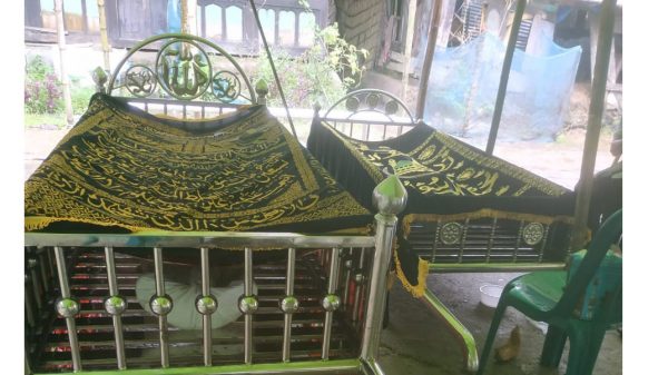 আগৈলঝাড়ায় ছেলের মৃত্যুর খবর শুনে মায়ের মৃত্যু