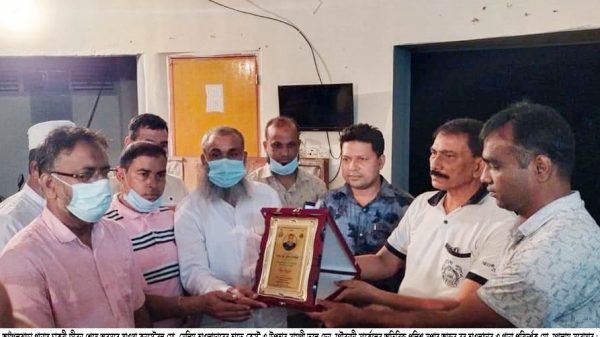 আগৈলঝাড়ায় পুলিশ সদস্যর বিদায় সংবর্ধনা অনুষ্ঠিত