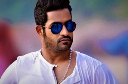 ভারতের সবচেয়ে দামি গাড়িটি কিনলেন এনটিআর