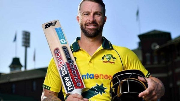 বাংলাদেশের বিপক্ষে অস্ট্রেলিয়ার অধিনায়ক ওয়েড