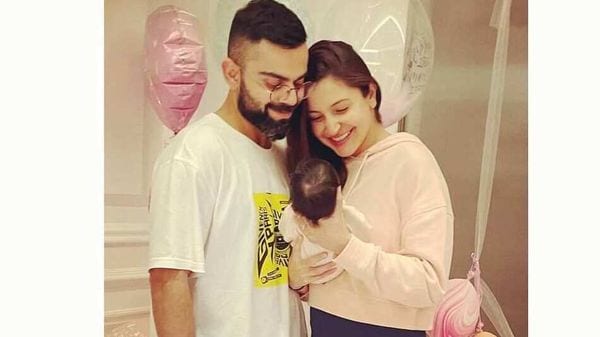 কিছুতেই মেয়ের ছবি দিচ্ছেন না বিরুষ্কা