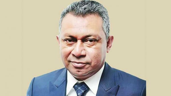 রাজনীতি ছাড়ছেন এমপি একরাম চৌধুরী