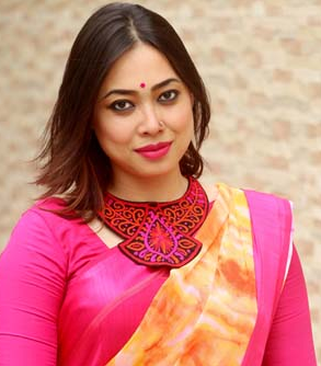 ঢেউ নিয়ে আসছেন শানু